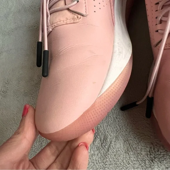 Clove Classic Nursing Clarino Vegan Leather Elastic Cushion Sneaker Shoe Pink Up - Picture 16 of 17